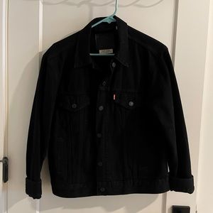 Levi | Black Trucker Jean Jacket